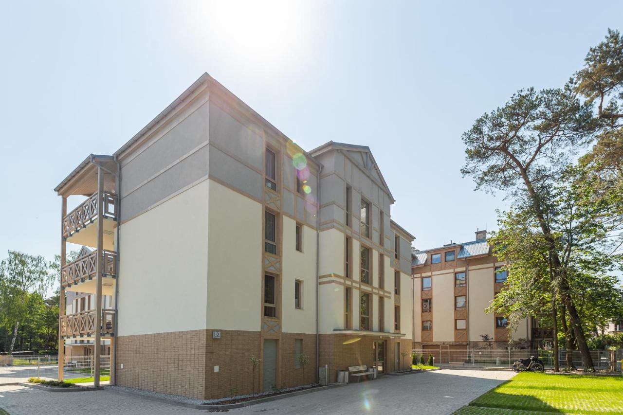 Apartament Bursztynowy Rezydencja Park Mielno  Exterior foto